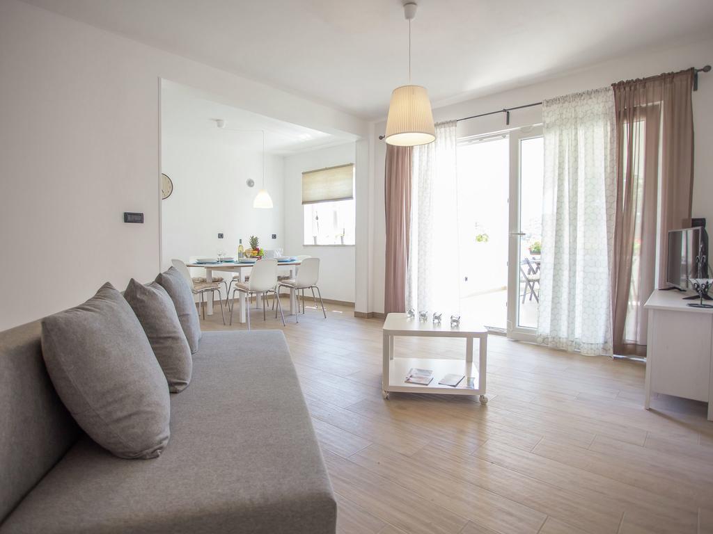 Charming Apartment With Private Terrace In Porec * Porec